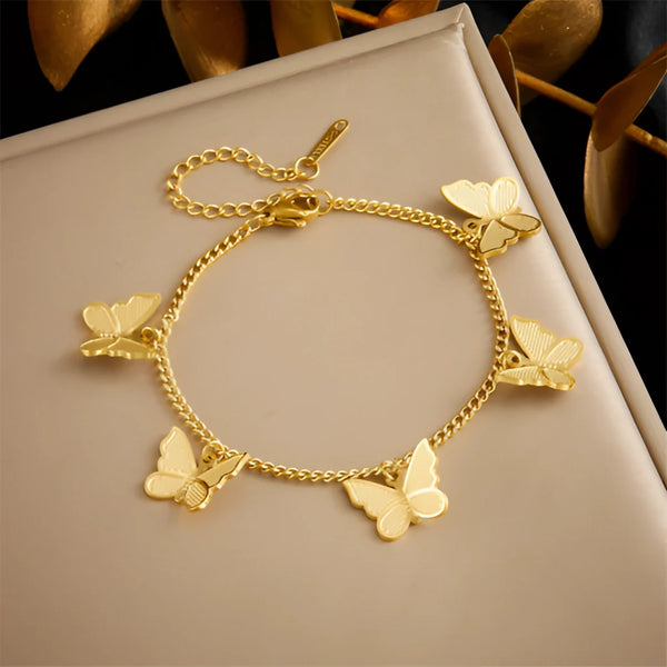 Goldenes Schmetterlings-Charm-Armband – eleganter, zierlicher Damenschmuck