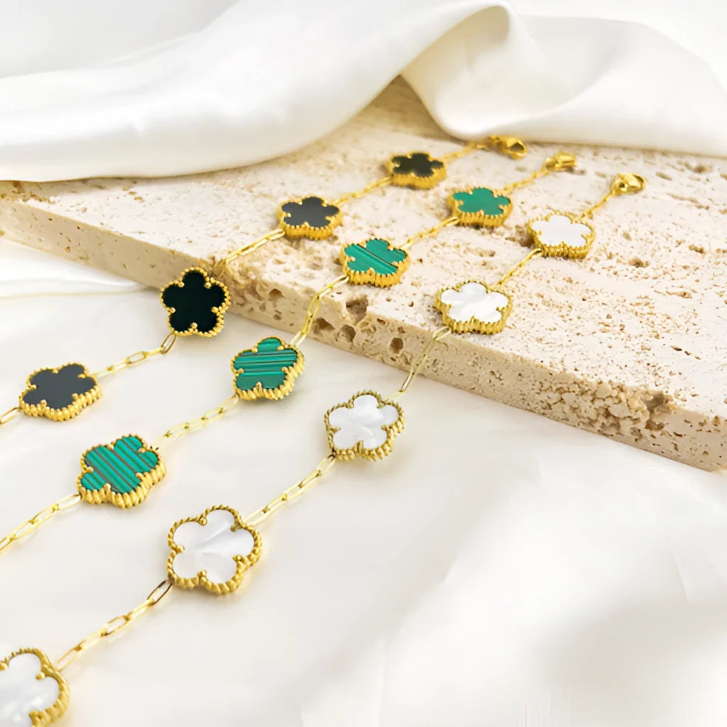 Goldenes Kleeblatt-Charm-Armband – verstellbar, trendig und einzigartige Optionen