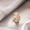 Luxuriöse Brautmanschette aus goldenen Perlen – Designer-Hochzeitsschmuck