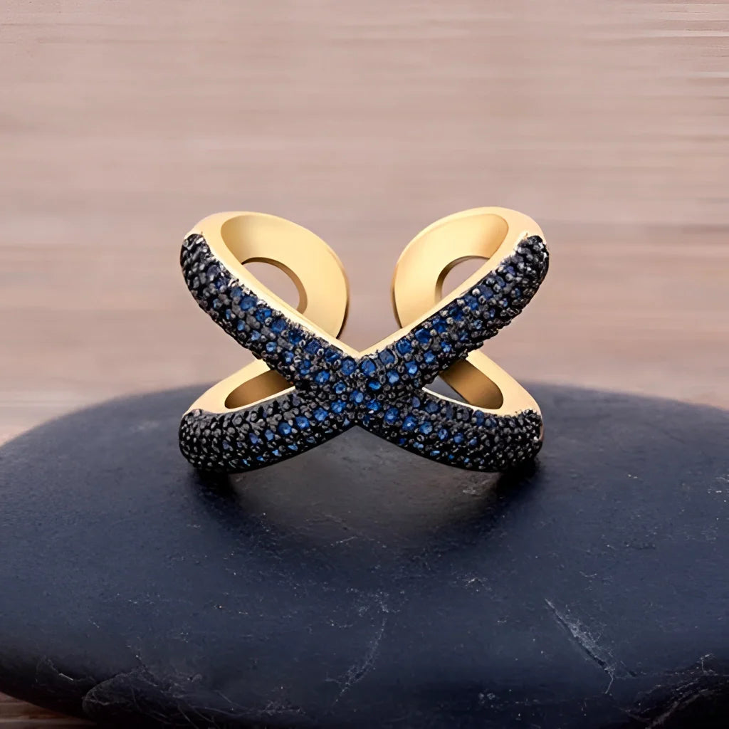X-förmiger Diamant-Crossover-Ring aus Gold – Pavé-Modeschmuck