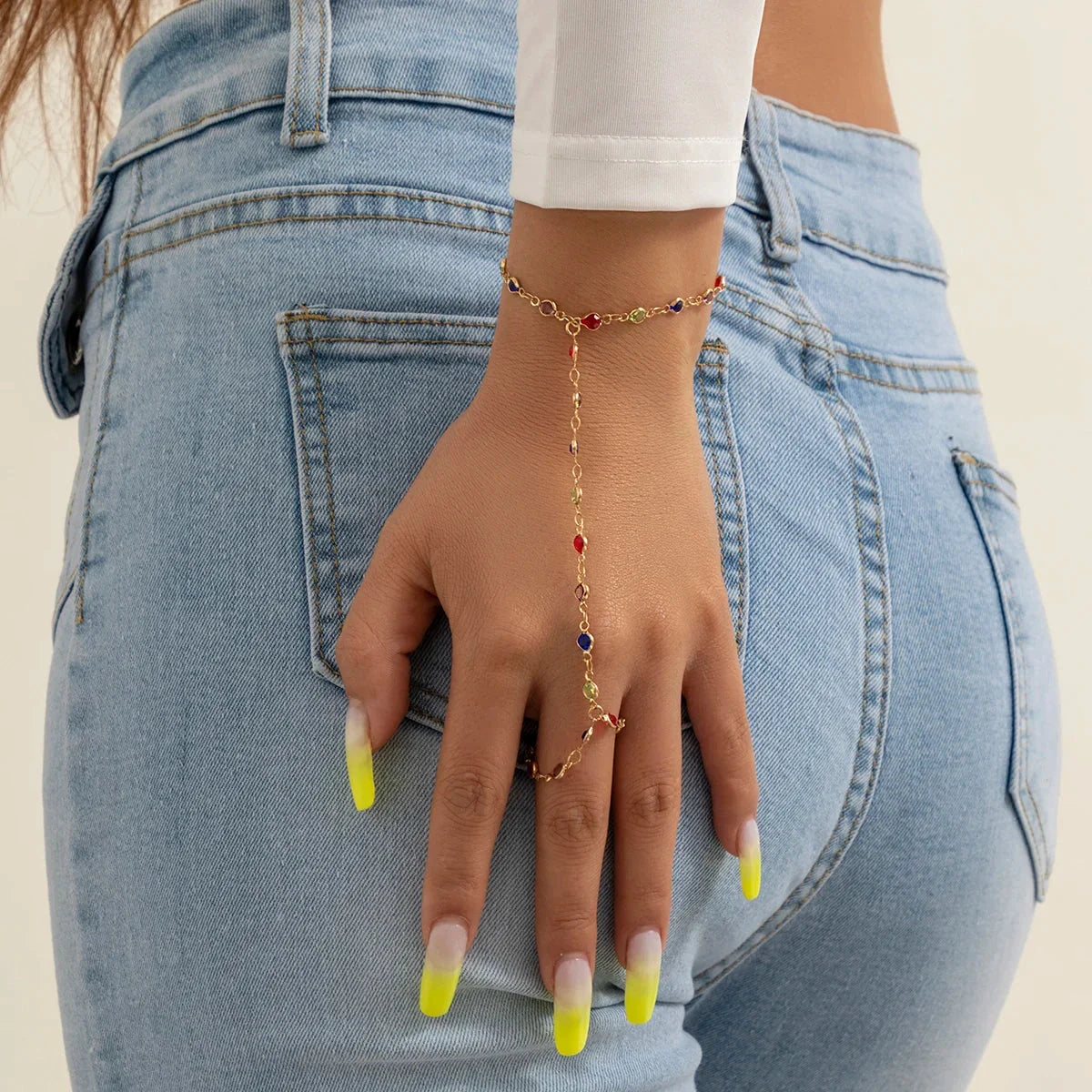 Mehrfarbiges Edelstein-Goldkettenarmband - Verstellbarer eleganter Damenschmuck
