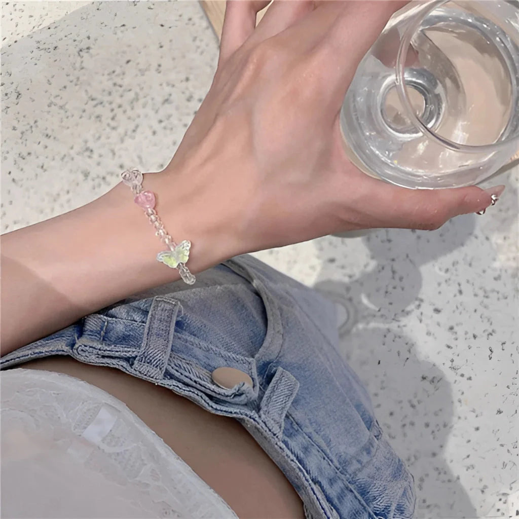 Pastell Schmetterling Charm Armband - verstellbar schillernde Perlen Kristall