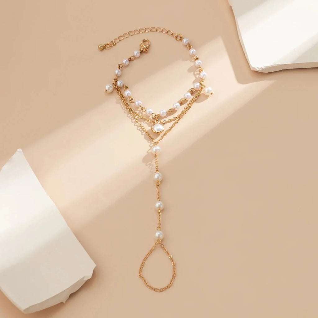 Perlen-Handkettenarmband - Goldfarbener Brautschmuck für Damen, verstellbarer Luxus