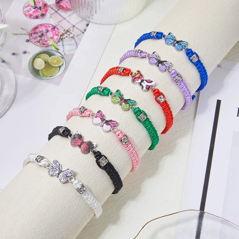 Lila Schmetterlings-Charm-Armband – Verstellbarer handgefertigter Lavendelschmuck für Frauen