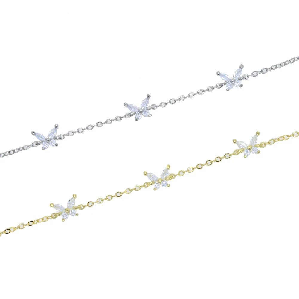 Goldenes Schmetterlings-Charm-Armband - zierlicher, verstellbarer Schmuck