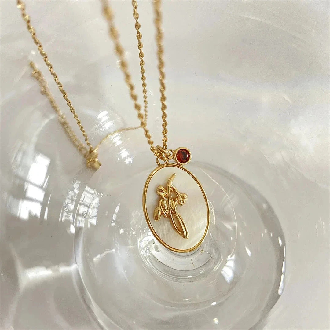 Vintage Kamee Halskette - Gold Botanischer Floraler Relief Anhänger