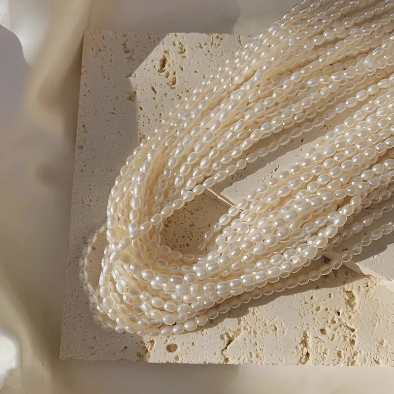 Wasserfeste hypoallergene Perlenkette - Eleganter Strandschmuck