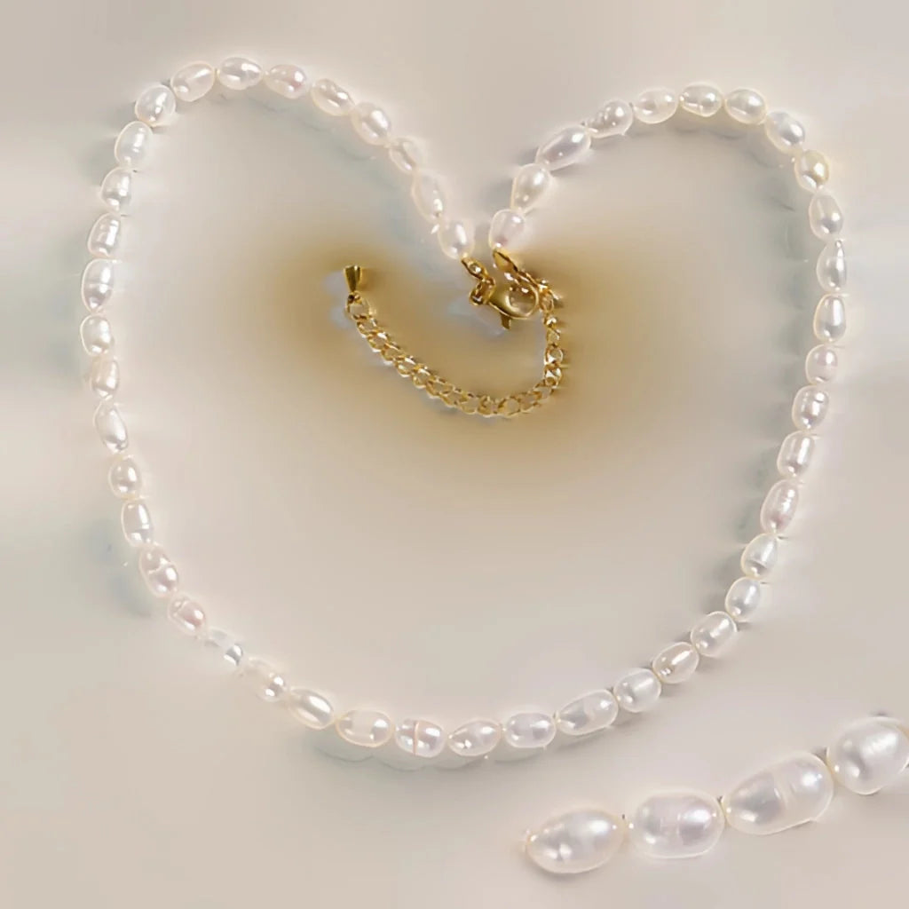 Wasserfeste hypoallergene Perlenkette - Eleganter Strandschmuck