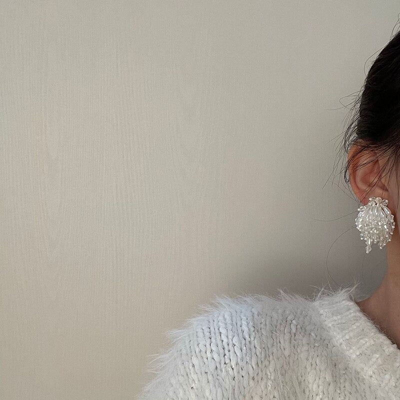 Schöne und romantische Perlen Perlen Blume Quaste Ohrringe