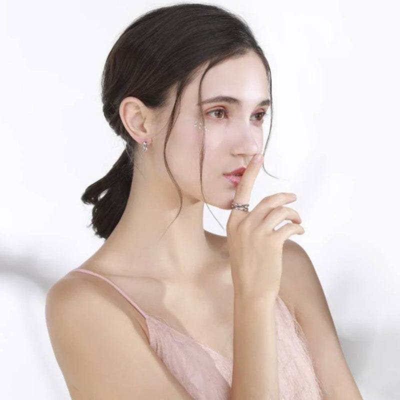 Kleine Creolen mit schwarzem Spinell und Strass