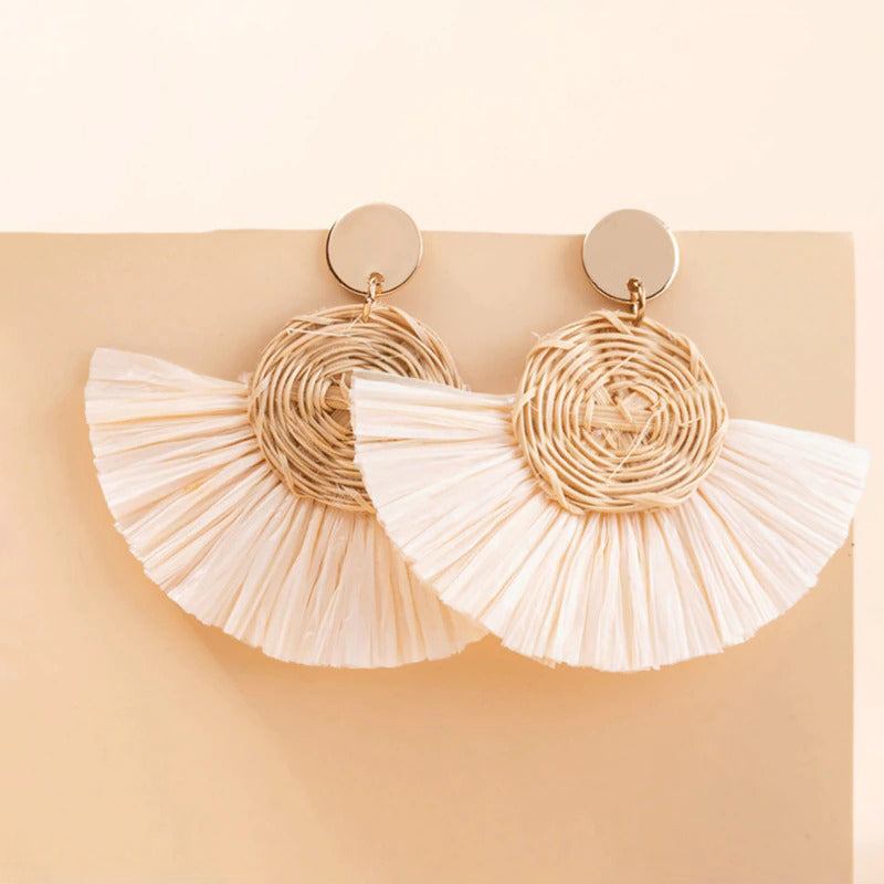 Böhmische Rattan-Geflecht-Ohrringe mit geometrischen Quasten