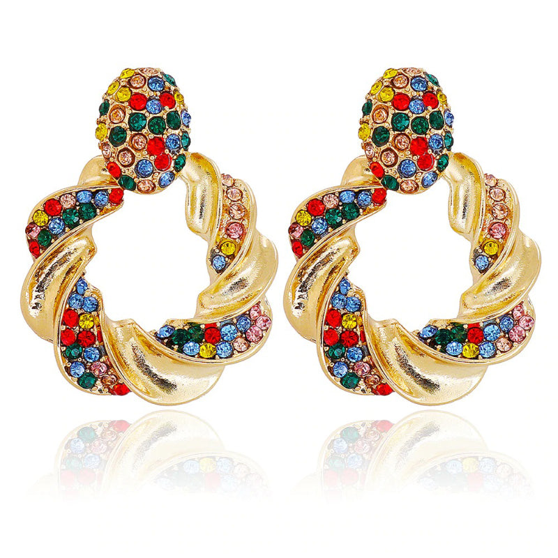 Ohrringe im Vintage-Stil mit Perlen und Strasssteinen im Bohemian-Stil