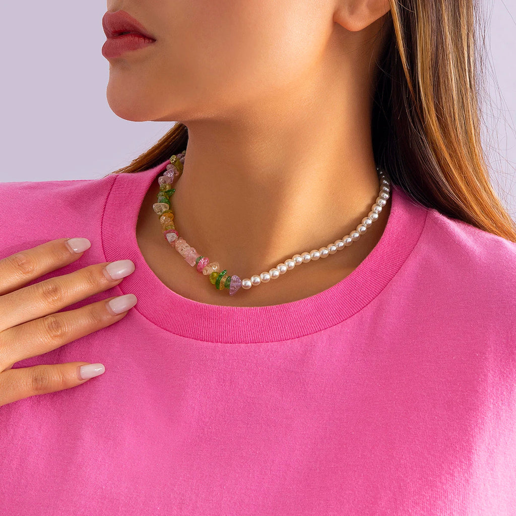 Trendy Boho Chic Perlen Choker | Bunte Kristall & asymmetrische Perlen Halskette