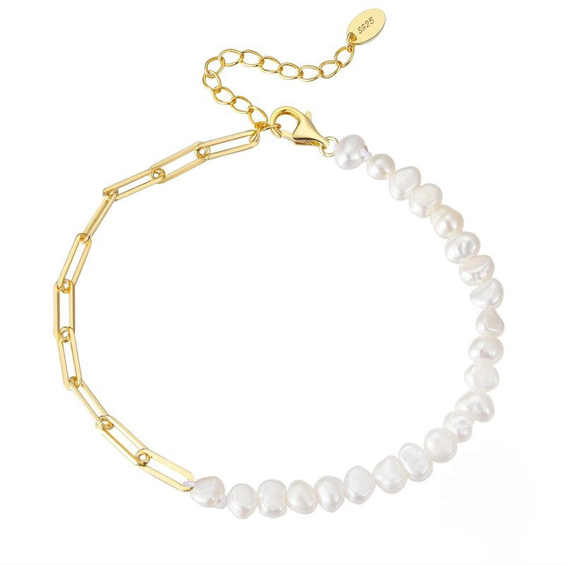 Elegante minimalistische Armbandkollektion mit Barockperlen