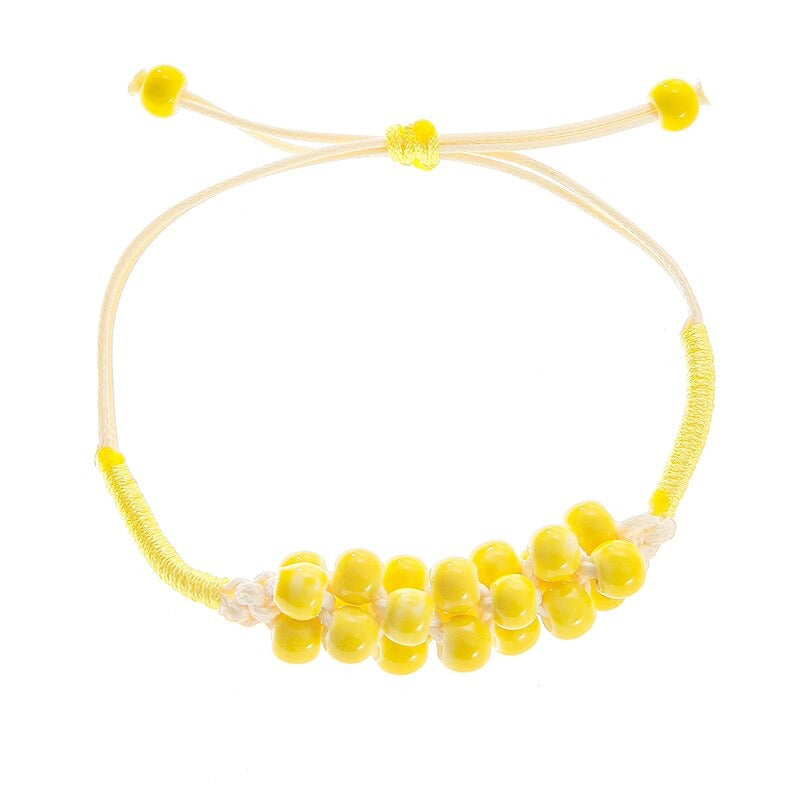 Bunte handgefertigte Perlenarmbänder mit Blumenblatt-Charm