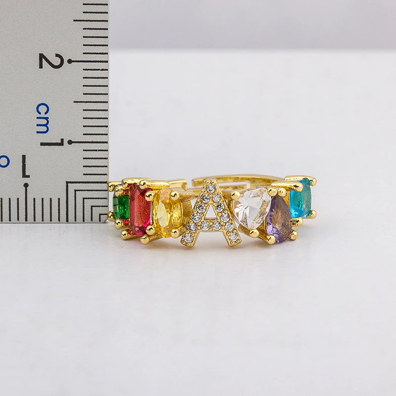 Brillanter Zirkonia-Regenbogen-Ring mit A-Z-Anfangsbuchstaben