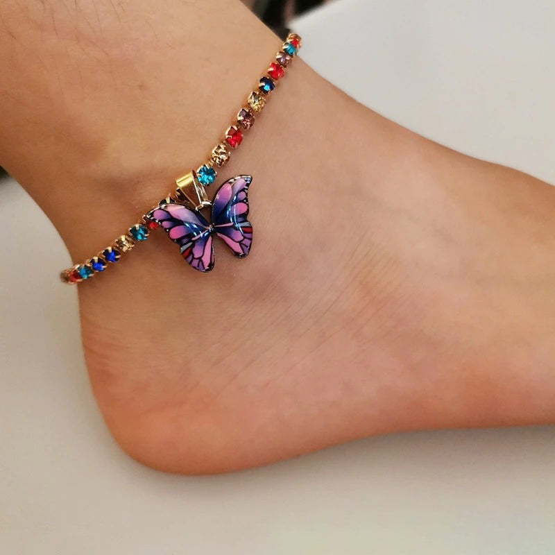 Fußkettchen mit Schmetterlings-Charm und Tenniskette aus buntem Strass