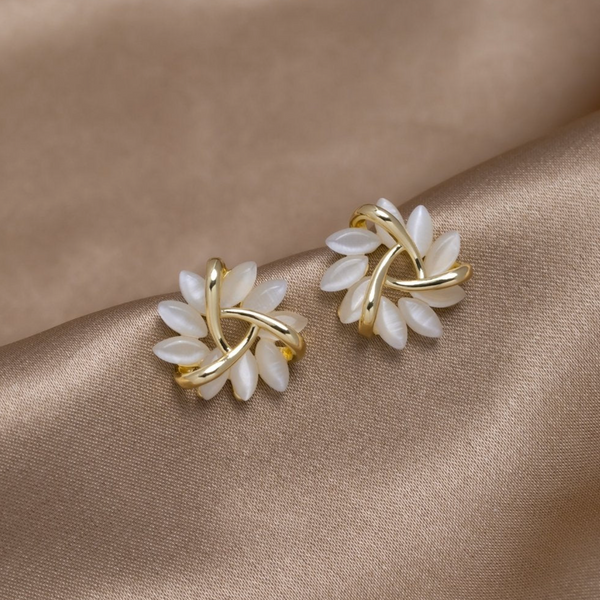 Goldohrringe Opalblüten