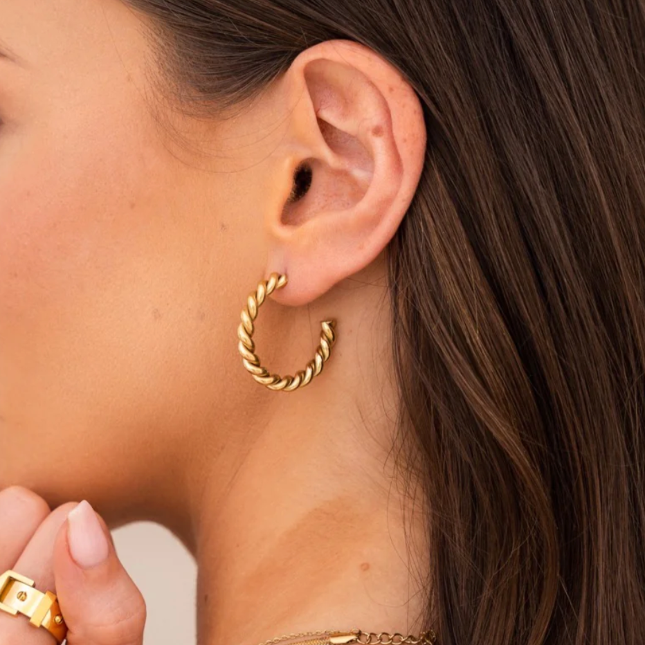 Creolen mit Spiraldrehung