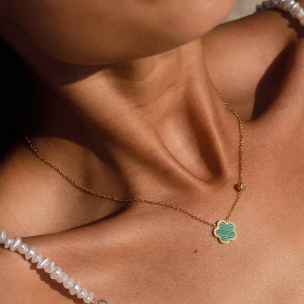 Halskette mit Kleeblatt-Anhänger