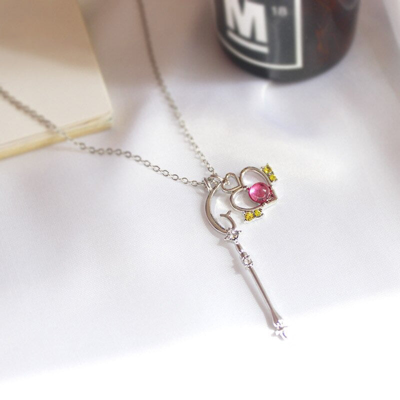 Halskette mit Anhänger „Himmlischer Mond“