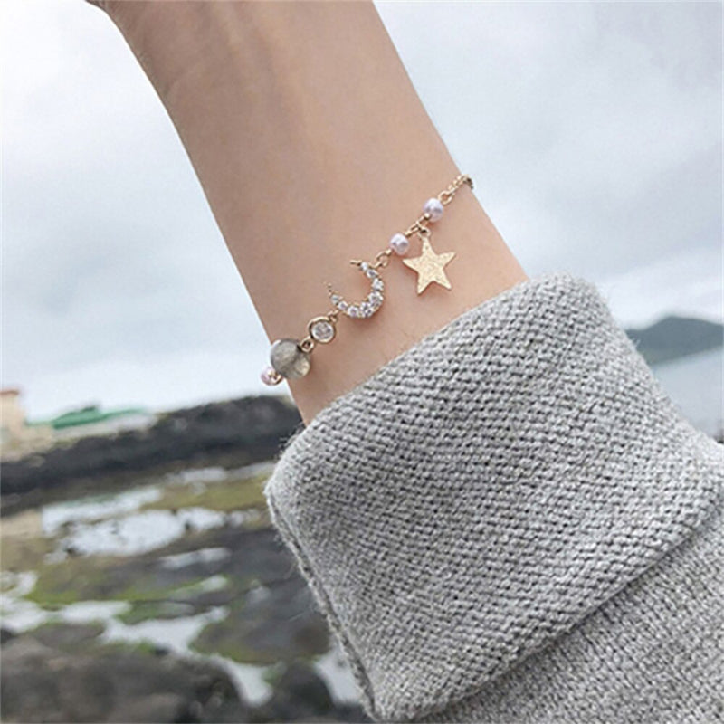 Himmlische, mit Strasssteinen verzierte Halbmond-, Stern- und Perlenarmbänder