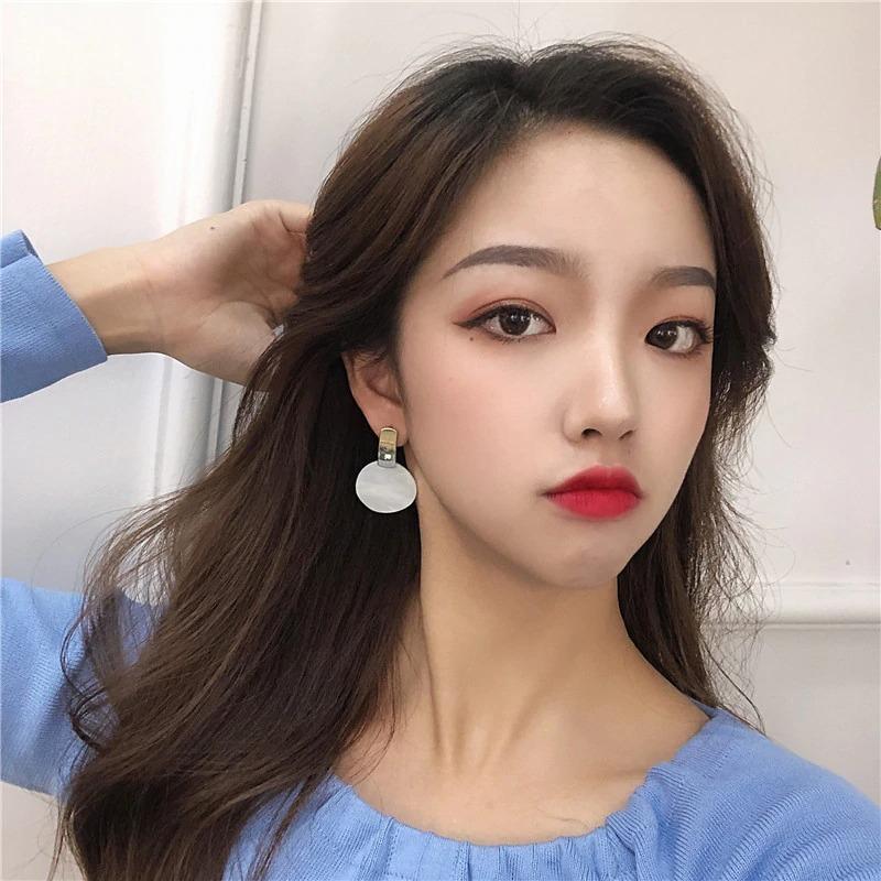 Schicke koreanische geometrische Ohrringe