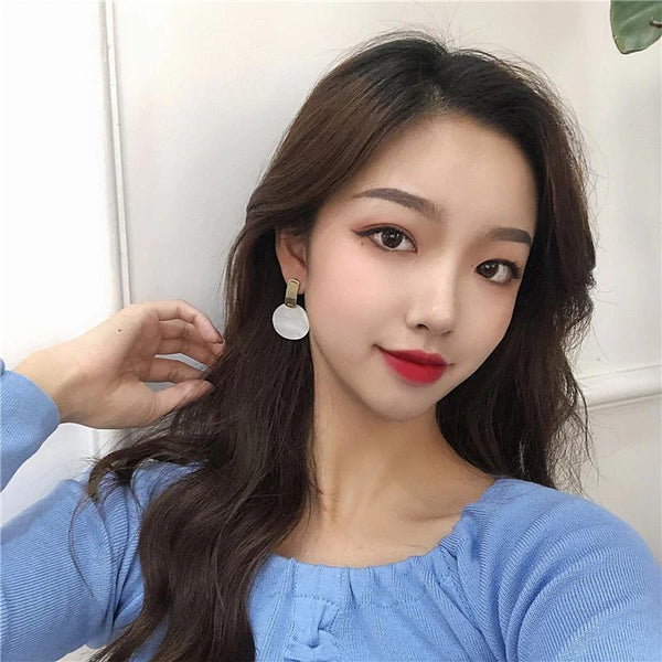 Schicke koreanische geometrische Ohrringe