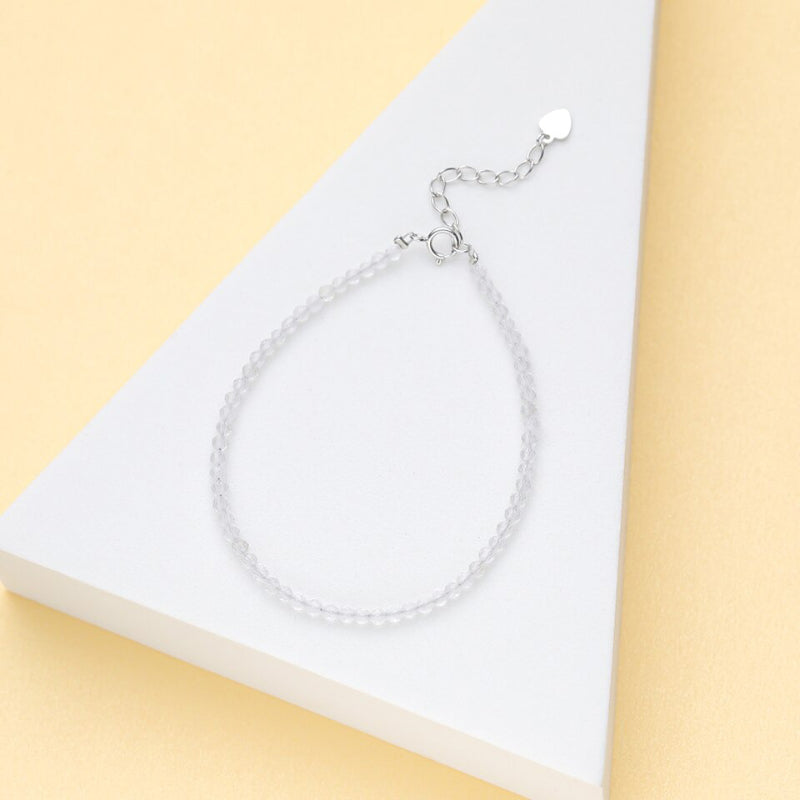 Schicke und zierliche Fußkettchen aus Naturstein in mehreren Farben