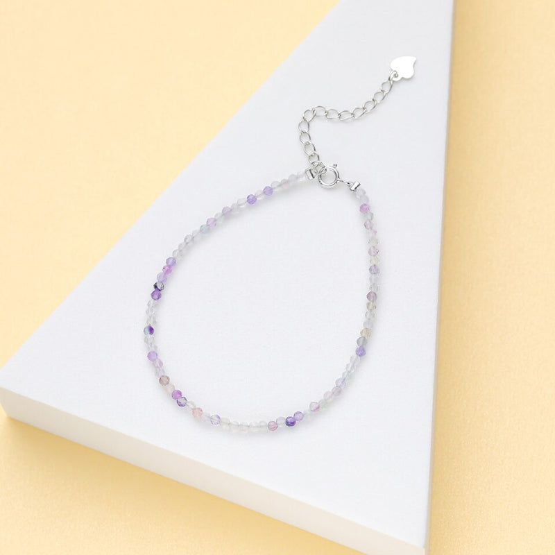 Schicke und zierliche Fußkettchen aus Naturstein in mehreren Farben