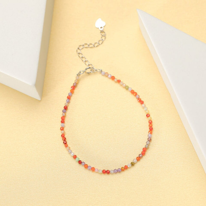 Schicke und zierliche Fußkettchen aus Naturstein in mehreren Farben