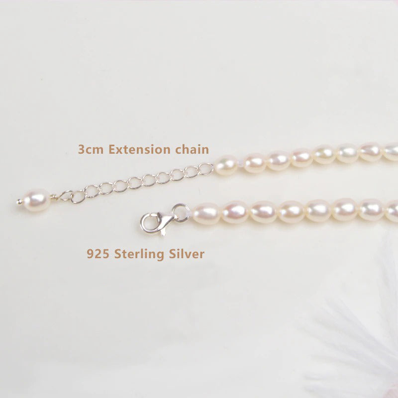 Schicke und zierliche mit Perlen besetzte Chokerhalsketten