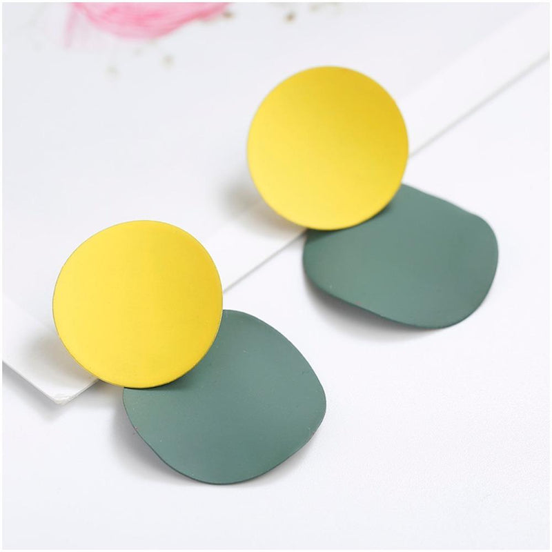 Schicke und fabelhafte Tropfenohrringe