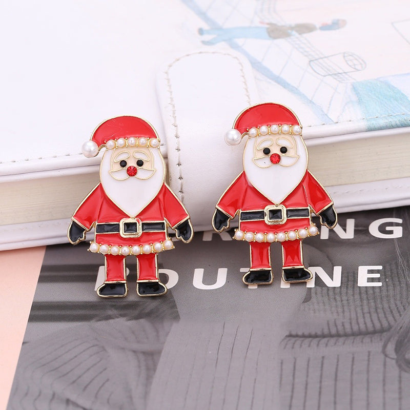 Kollektion modischer Statement-Ohrringe für die Weihnachtszeit