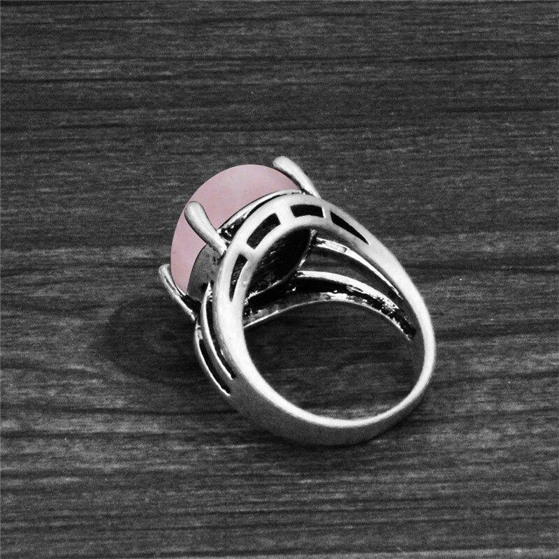 Klassische ovale Erdsteinringe