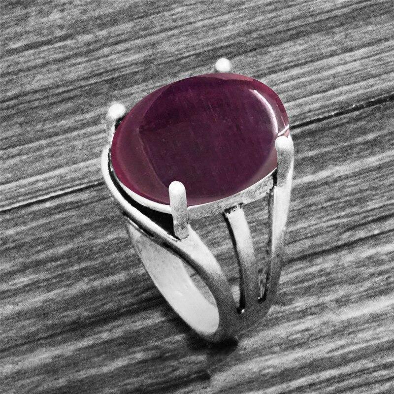 Klassische ovale Erdsteinringe