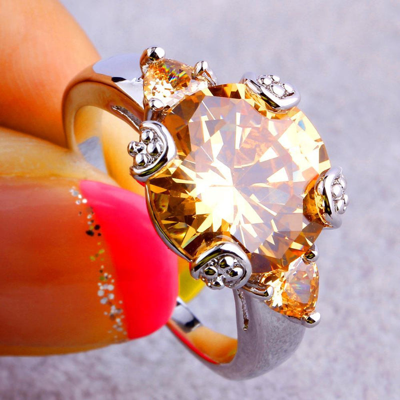 Klassische Silberringe mit rundem Zirkonia