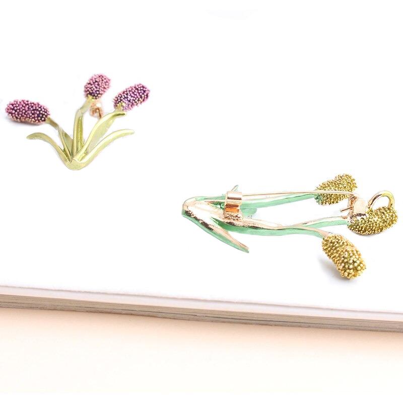 Edle, zierliche Broschennadeln aus Fuchsschwanzgras