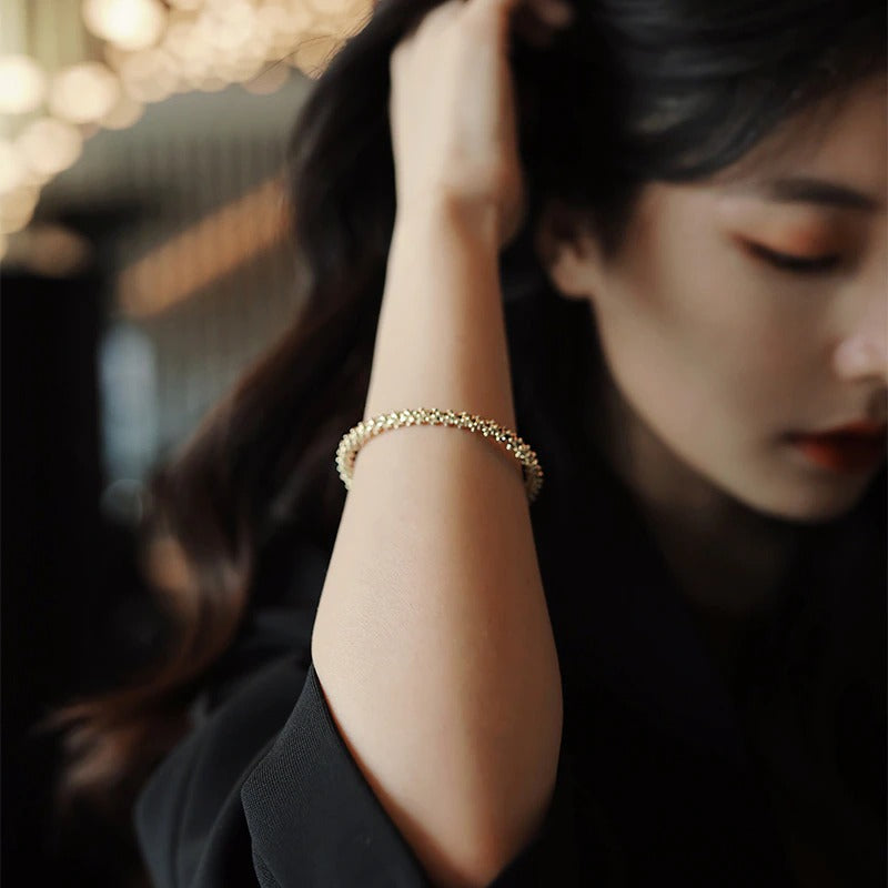 Edle koreanische Mode Metall gewebt Manschette Armbänder