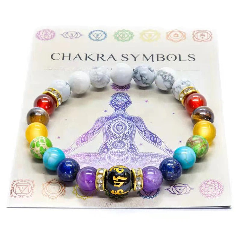 Bunte Chakra-Armbänder mit Perlen und Charm-Schmuck