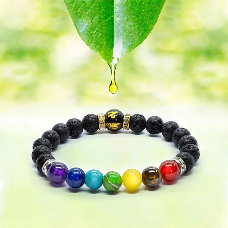Bunte Chakra-Armbänder mit Perlen und Charm-Schmuck