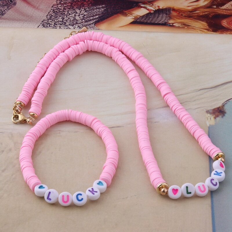 Bunte Perlen Buchstaben Bohemian Sommer Strand Armbänder und Halsketten