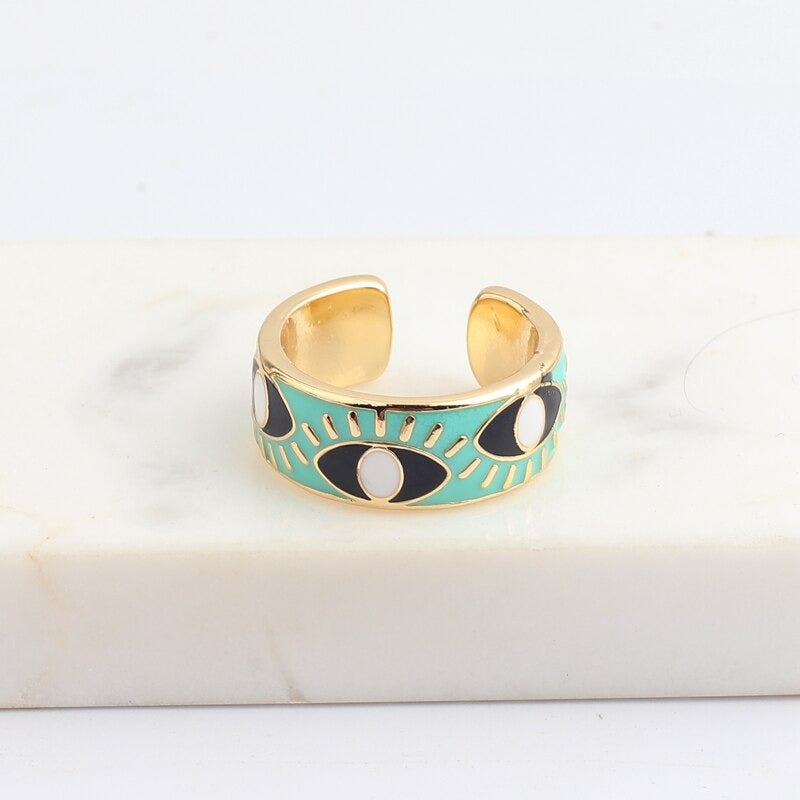Farbenfrohe, gravierte Emaille-Ringe mit Glücksaugen