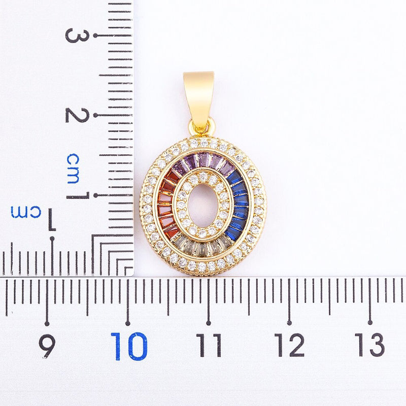 Halsketten mit bunten, mit Strasssteinen besetzten Zahlenanhängern von 0 bis 9