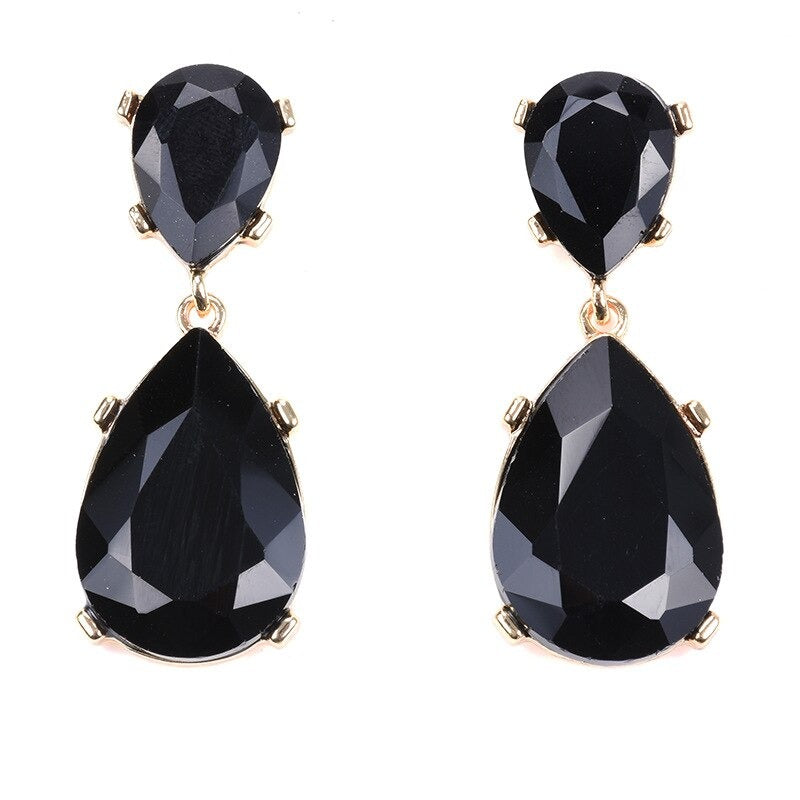 Lange, mit bunten Strasssteinen besetzte Tropfenohrringe