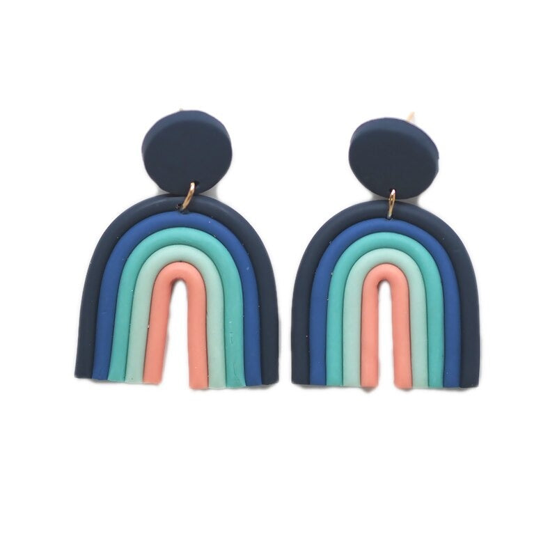 Bunte U-förmige hängende süße modische Tropfenohrringe