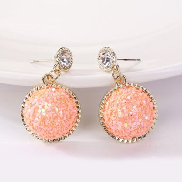 Süße Ohrstecker mit bonbonfarbenen Strasssteinen