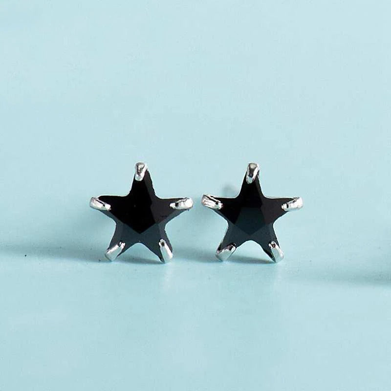 Süße und minimalistische Stern-Ohrstecker mit funkelndem Zirkon