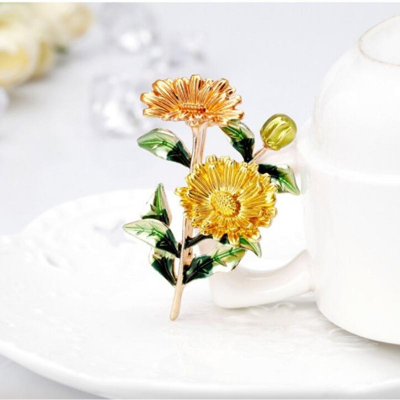 Gänseblümchen-Blumenbrosche