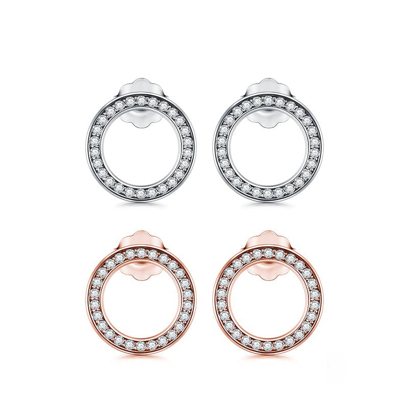 Schicke Ohrstecker aus Sterlingsilber mit rundem Zirkonia